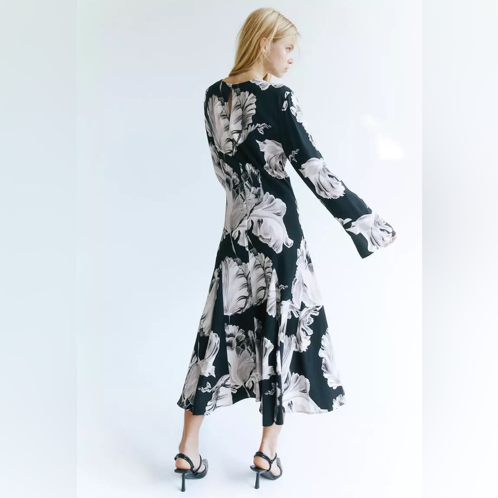 Floral Black and White Dress - Picture 2 of 10